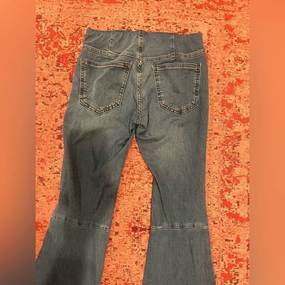 We the Free Penny Pull-On Flare Mid Rise Stretch Denim Jean - Picture 5 of 8